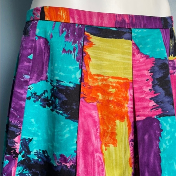 Trina Turk bold colorful pleated silk skirt size 4 - Picture 3 of 7